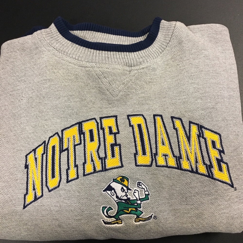 🍀NOTRE DAME SWEATER
